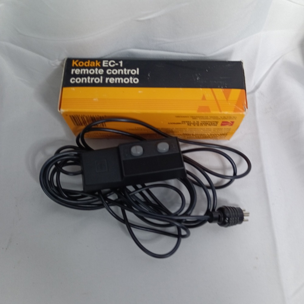 Kodak EC-1 Remote Control for Ektagraphic Carousel Projectors Wired 5-Pin a13